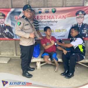 Hari Bhayangkara ke – 78 Polres Ngawi Bakti Kesehatan Door to Door