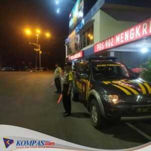 Polisi Kediri Lakukan Penyekatan di Perbatasan Kediri-Kertosono Cegah Gesekan Perguruan Silat