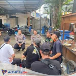 Ngopi Bareng Pedagang Pasar Senggol, Polres Ponorogo Sosialisasikan Kamseltibcarlantas