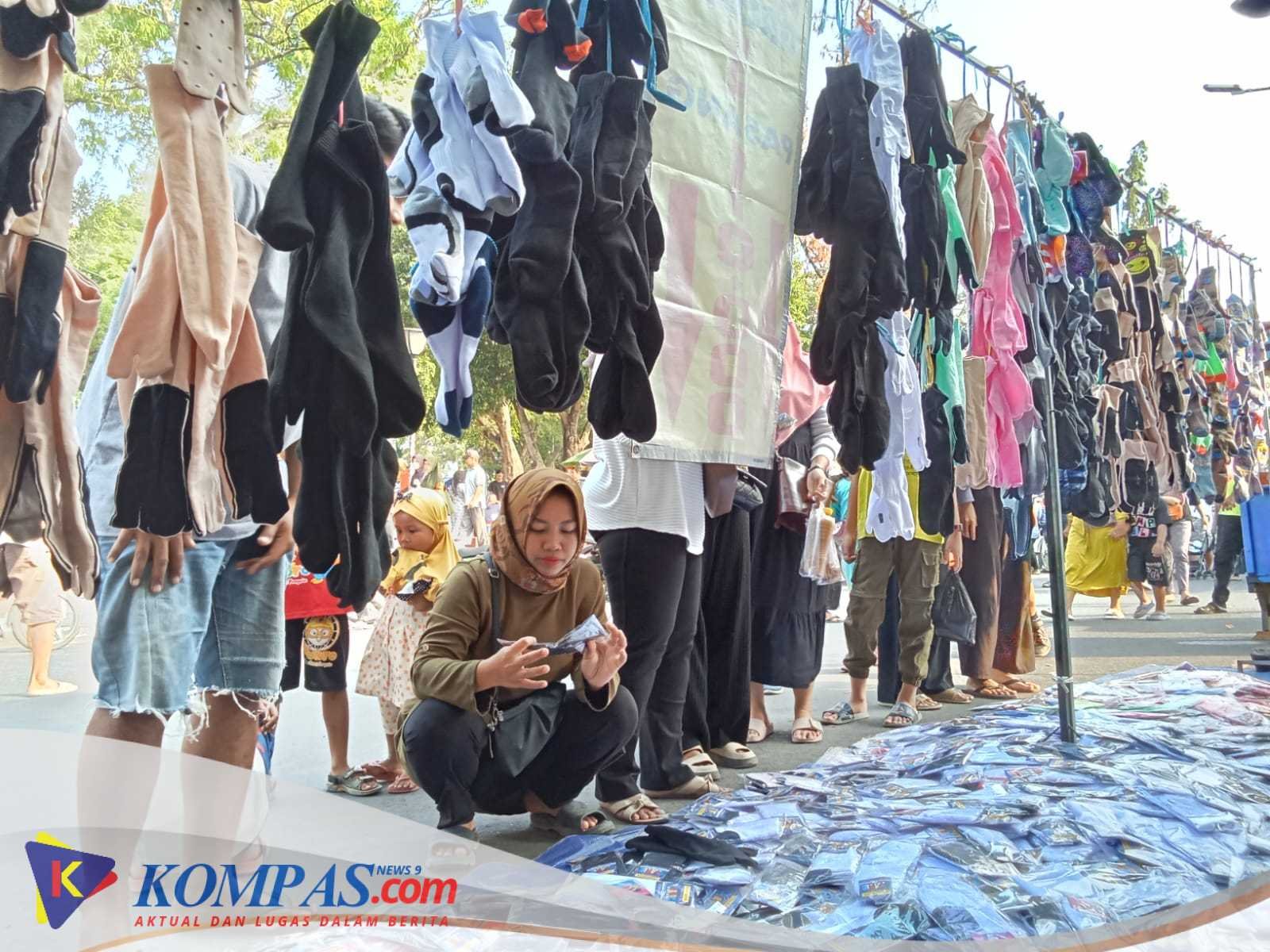 Kaos Kaki Buatan Pemalang Laris Manis Laku Di Kota Sendiri