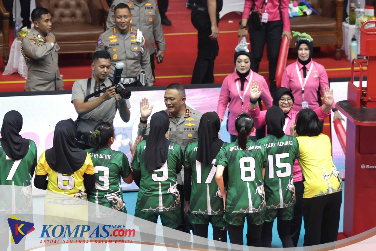 Bola Voli Bhayangkari Cup, Tim Jatim Gilas Jabar 2 : 0