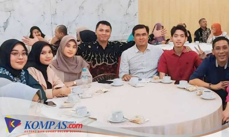 Direktur Pascasarjana Unsoed Prof.Dr.rer Nat Imam Widhiono Lepas Ribuan Wisudawan Program S2 Dan S3