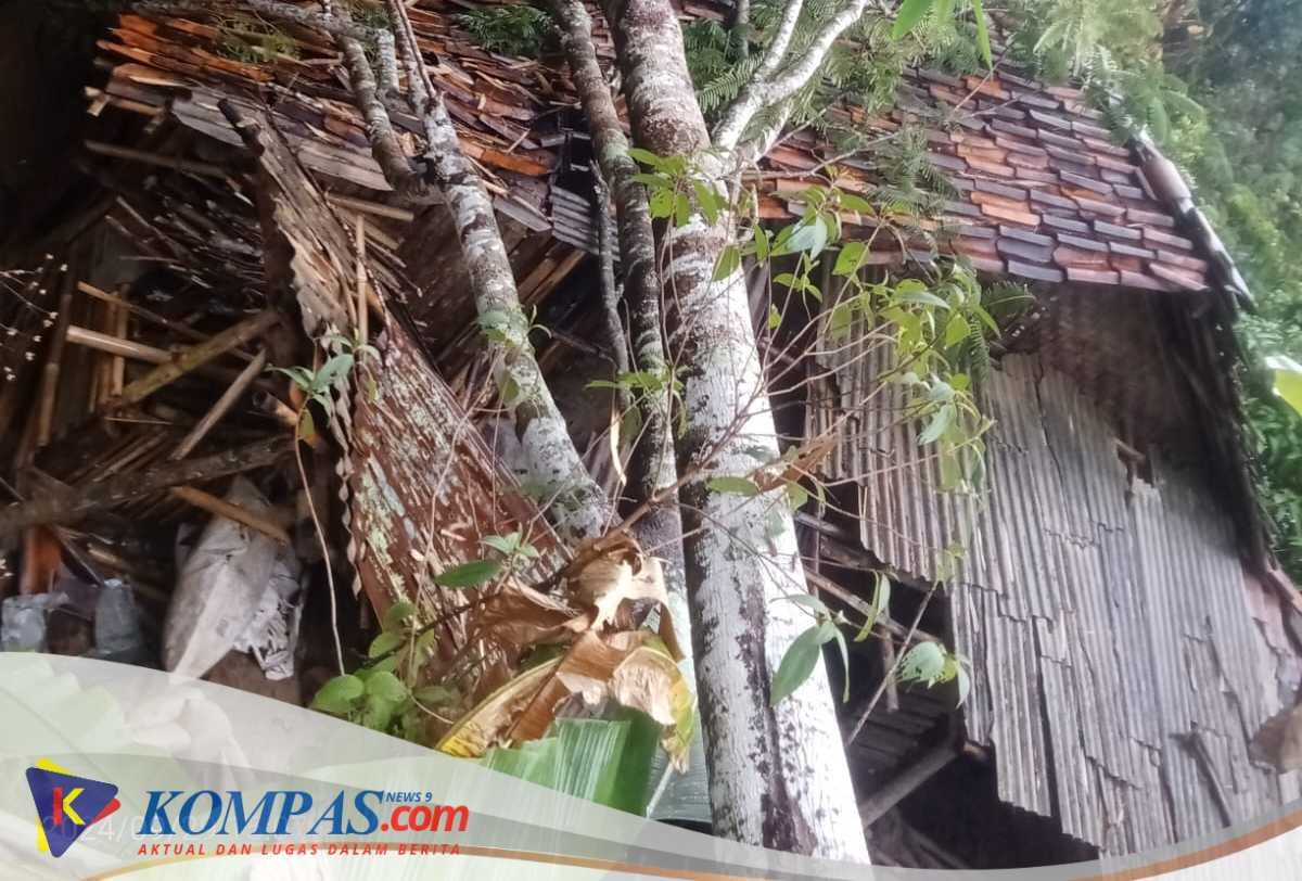 Hujan Es Disertai Angin Kencang Terjadi di Warungkiara Sukabumi