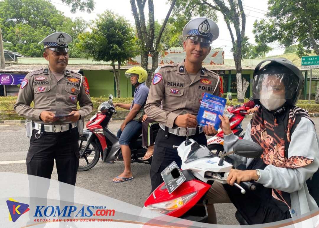 Polres Magetan Ajak Masyarakat Tingkatkan Kesadaran Berlalu Lintas Melalui Public Address
