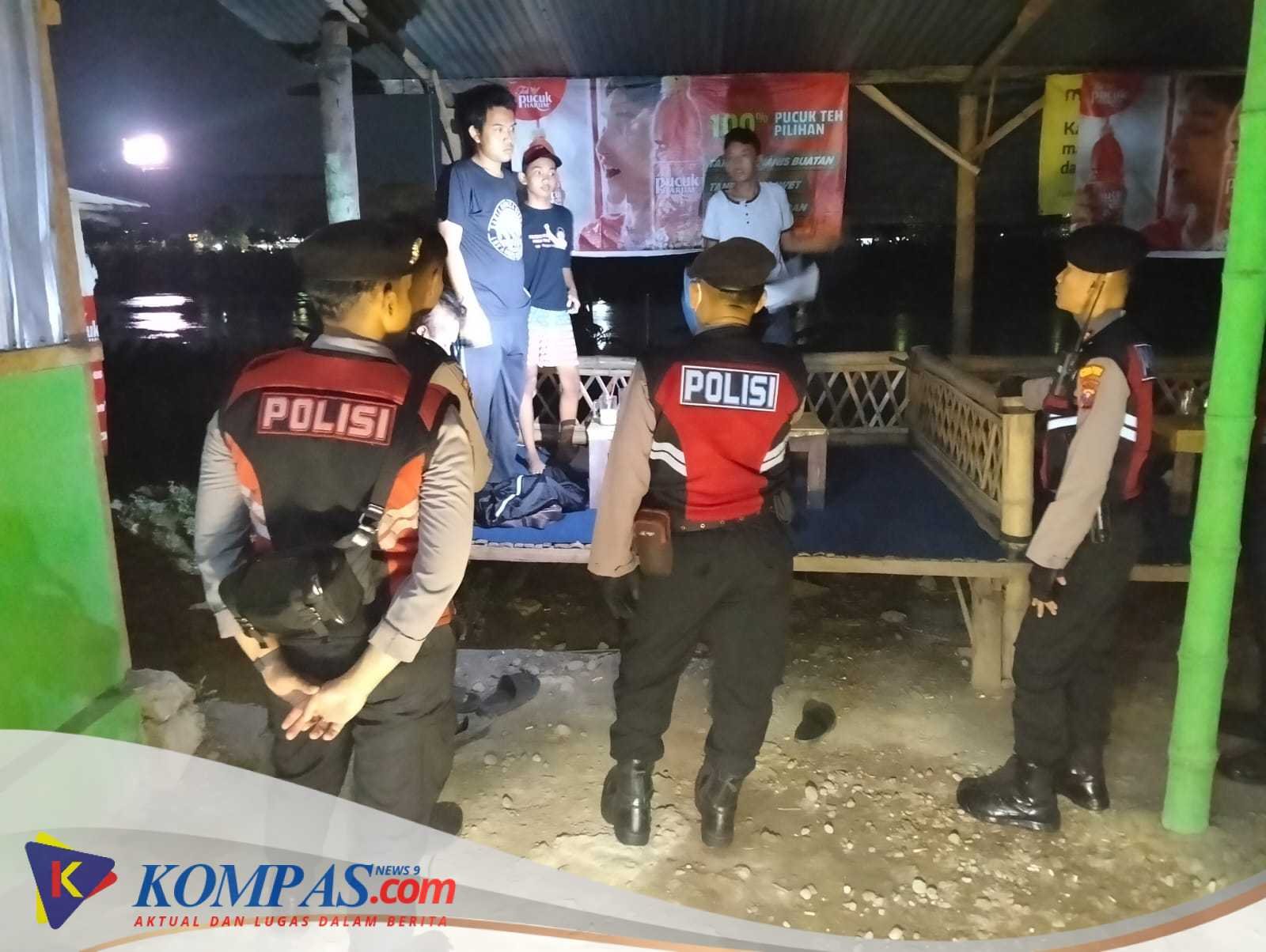 Polres Kediri Kota Rutin Gelar Patroli Dinihari, Temukan Miras Dan Pelajar SMP Yang Masih Nongkrong.Kasat Samapta: Beri Edukasi Bukan Sanksi!!