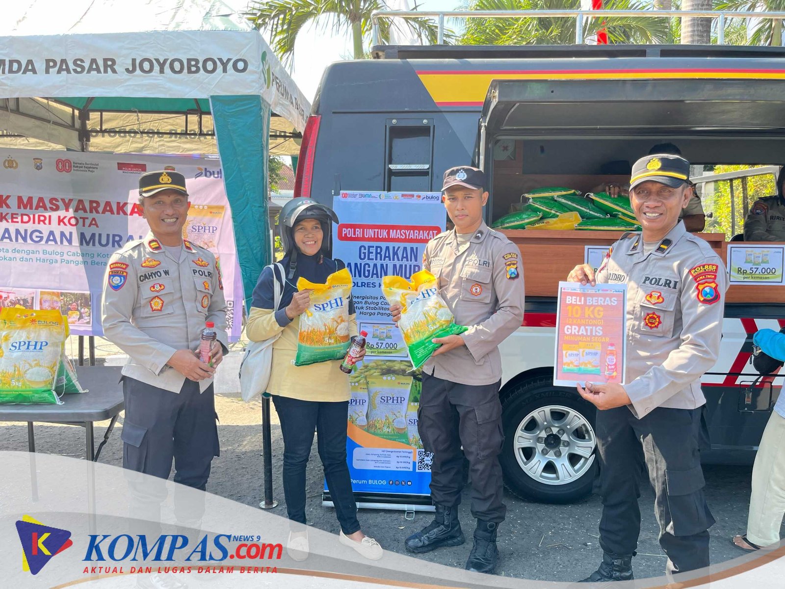 Polres Kediri Kota Gelar Penjualan Beras SPHP di Taman Sekartaji