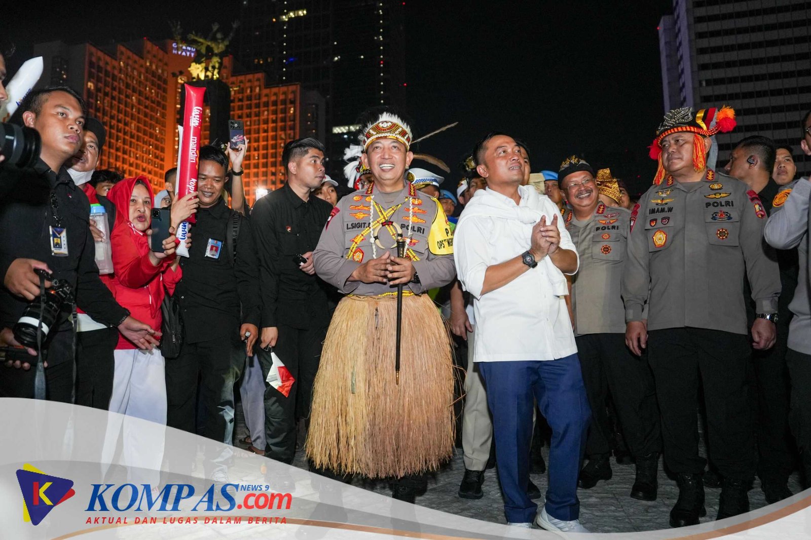 Kapolri dan Mensesneg Tinjau Panggung Rakyat di HI, Masyarakat Antusias