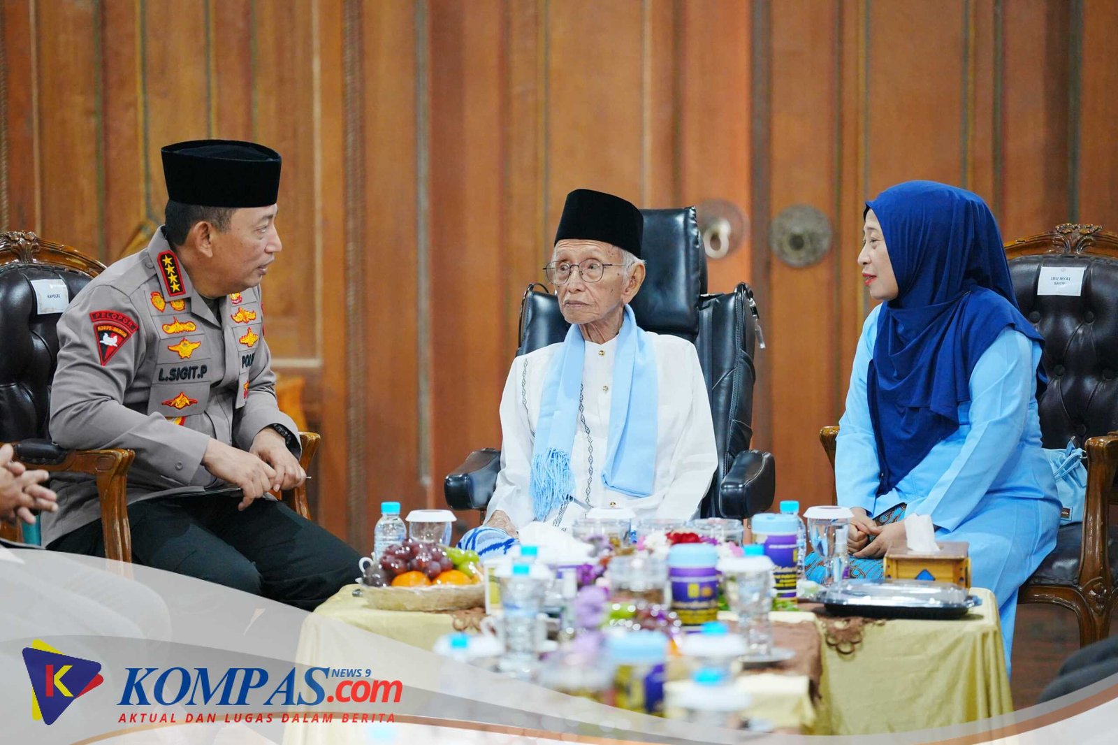 Kunjungi 2 Ponpes di Jatim, Kapolri: Amanat Presiden Menjaga Kerukunan