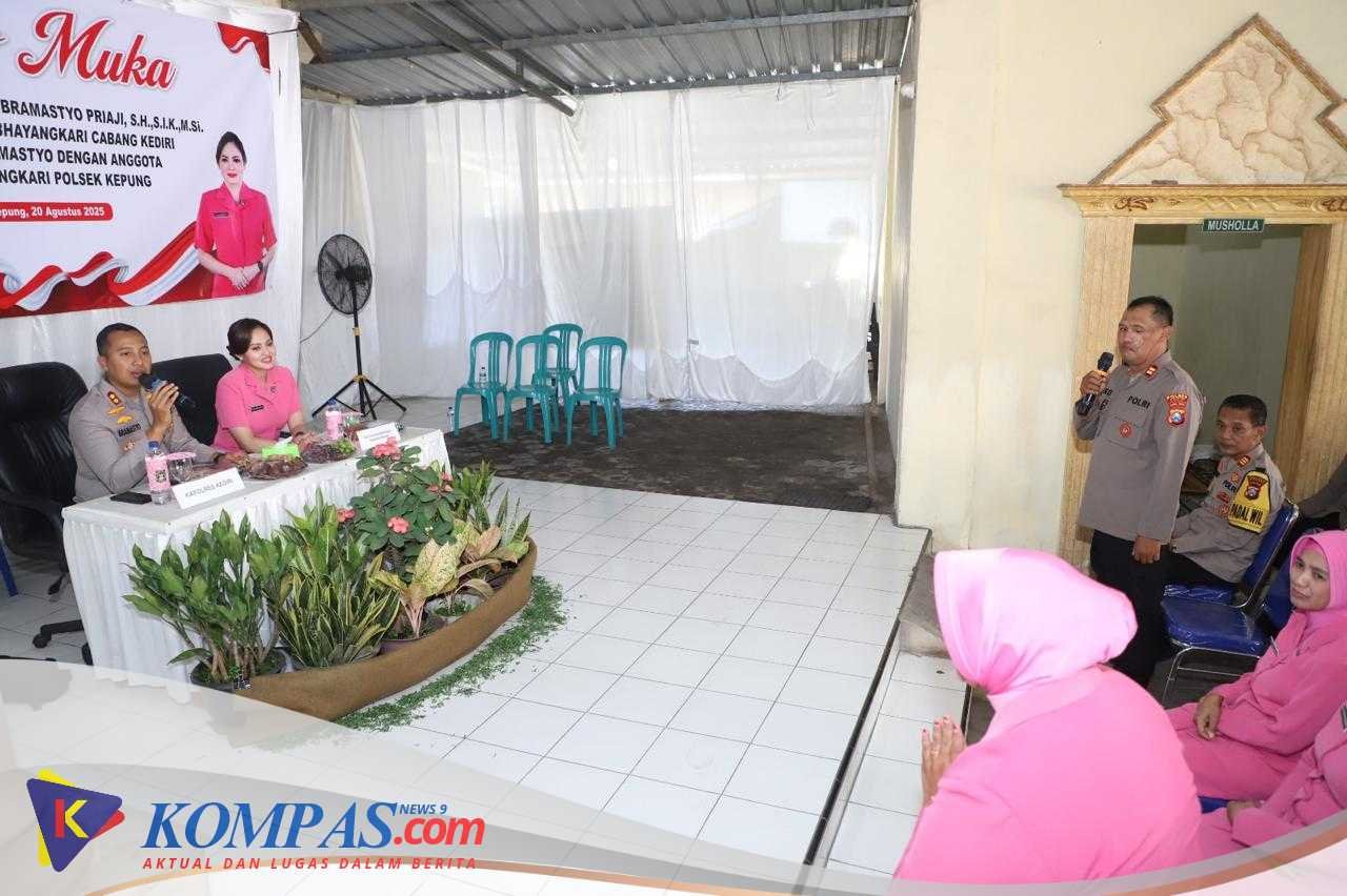 Kapolres Kediri Tekankan Pentingnya Dukungan Keluarga Saat Kunjungi Polsek Kepung