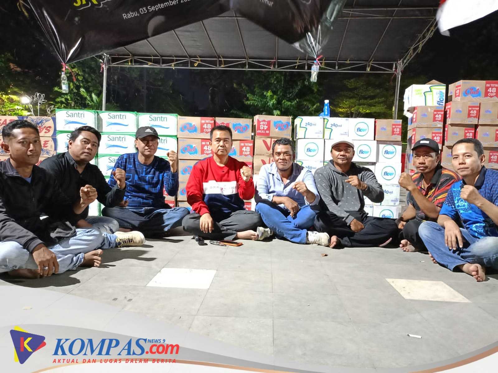 Pemkab Tak Bertindak, PKL Merajalela, Pedagang Pasar Taman Gulung Tikar