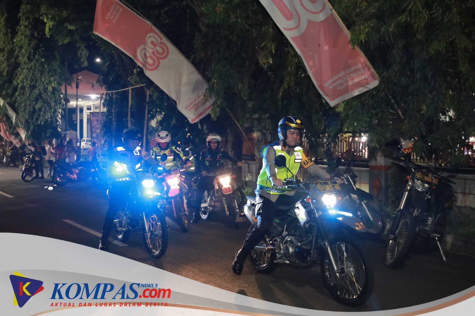 Harkamtibmas Polres Jember Bersama TNI dan Elemen Masyarakat Gelar Patroli Gabungan