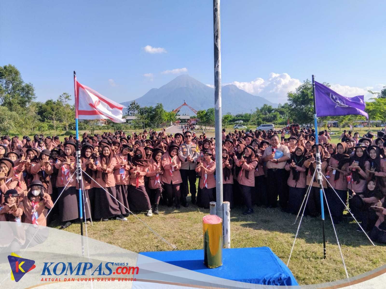 Kanit Binmas Polsek Krembung Terima Kunjungan Kakak Pramuka SMKN 1 Buduran, Sampaikan Orientasi dan Himbauan Kamtibmas