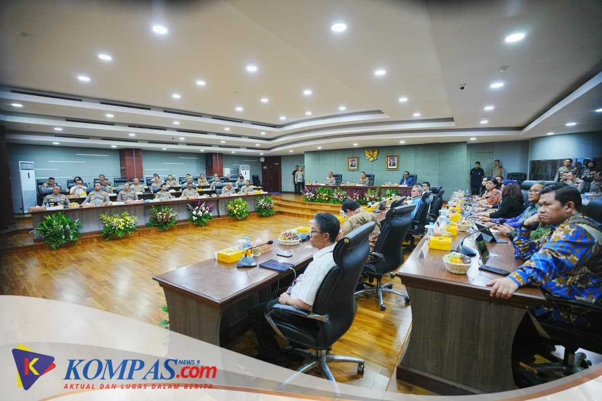 Kapolri Gandeng Pakar dan Akademisi Beri Masukan Melalui Rapat Akselerasi Transformasi Polri
