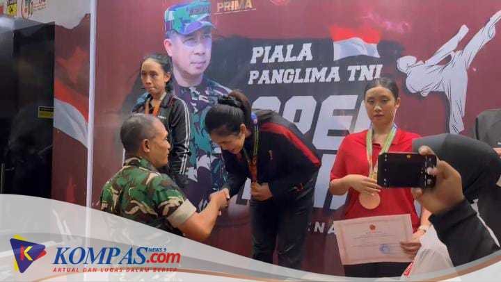 Polwan Polresta Sidoarjo Raih Juara I Kejuaraan Karate Piala Panglima TNI 2025