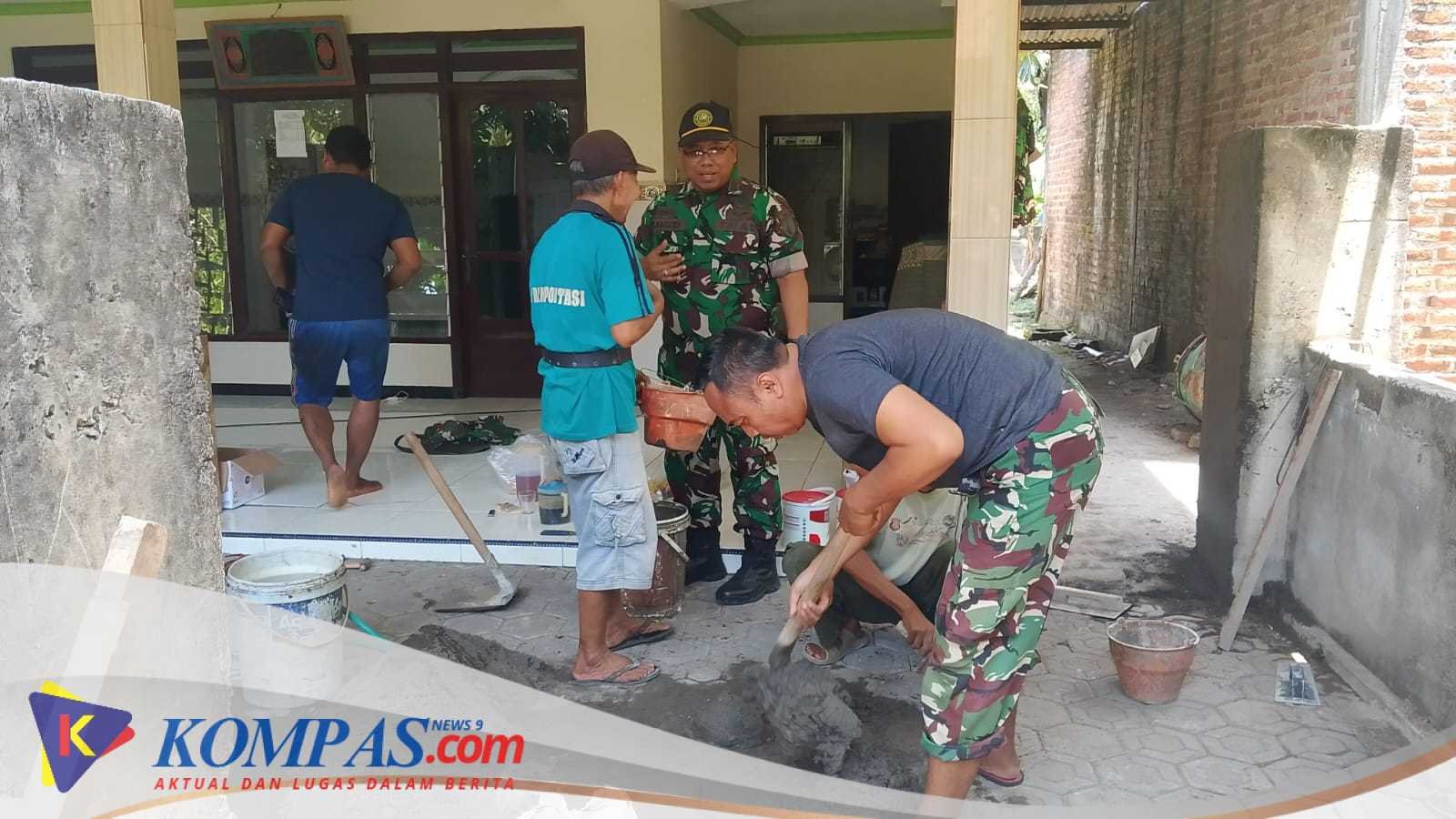 Koramil 0816/13 Wonoayu Gelar Baksos Hari ke 5, Renovasi Mushola Baitussurur
