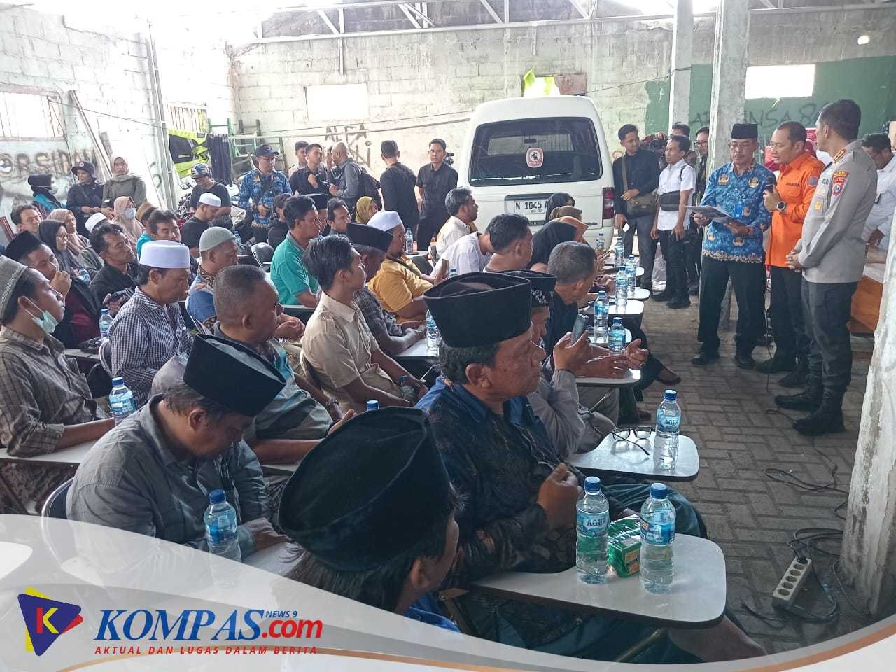 Basarnas RI Kunjungi Posko Bantuan Ponpes Al Khoziny Didampingi Gubernur Jatim, Kapolresta dan Dandim Sidoarjo