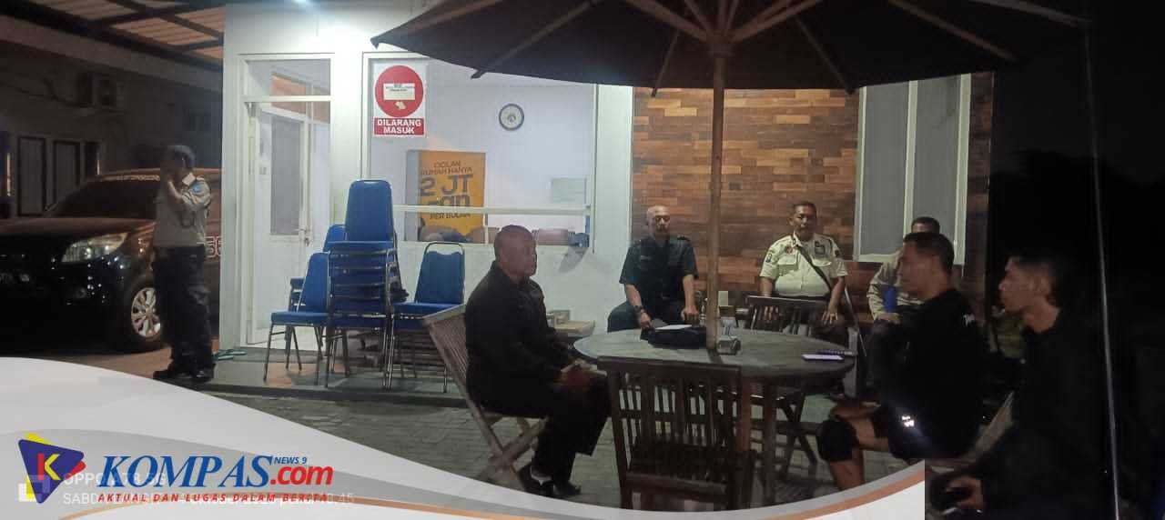 Polsek Krian Gelar Patroli Dialogis Beri Himbauan Kamtibmas ke Petugas Keamanan di Pos Satpam Perumahan