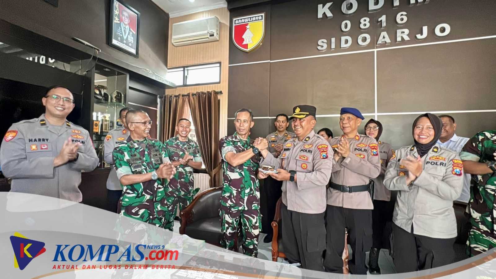 Solidkan Sinergitas, Polresta Sidoarjo Beri Kejutan Kodim 0186 Sidoarjo di HUT TNI Ke-80
