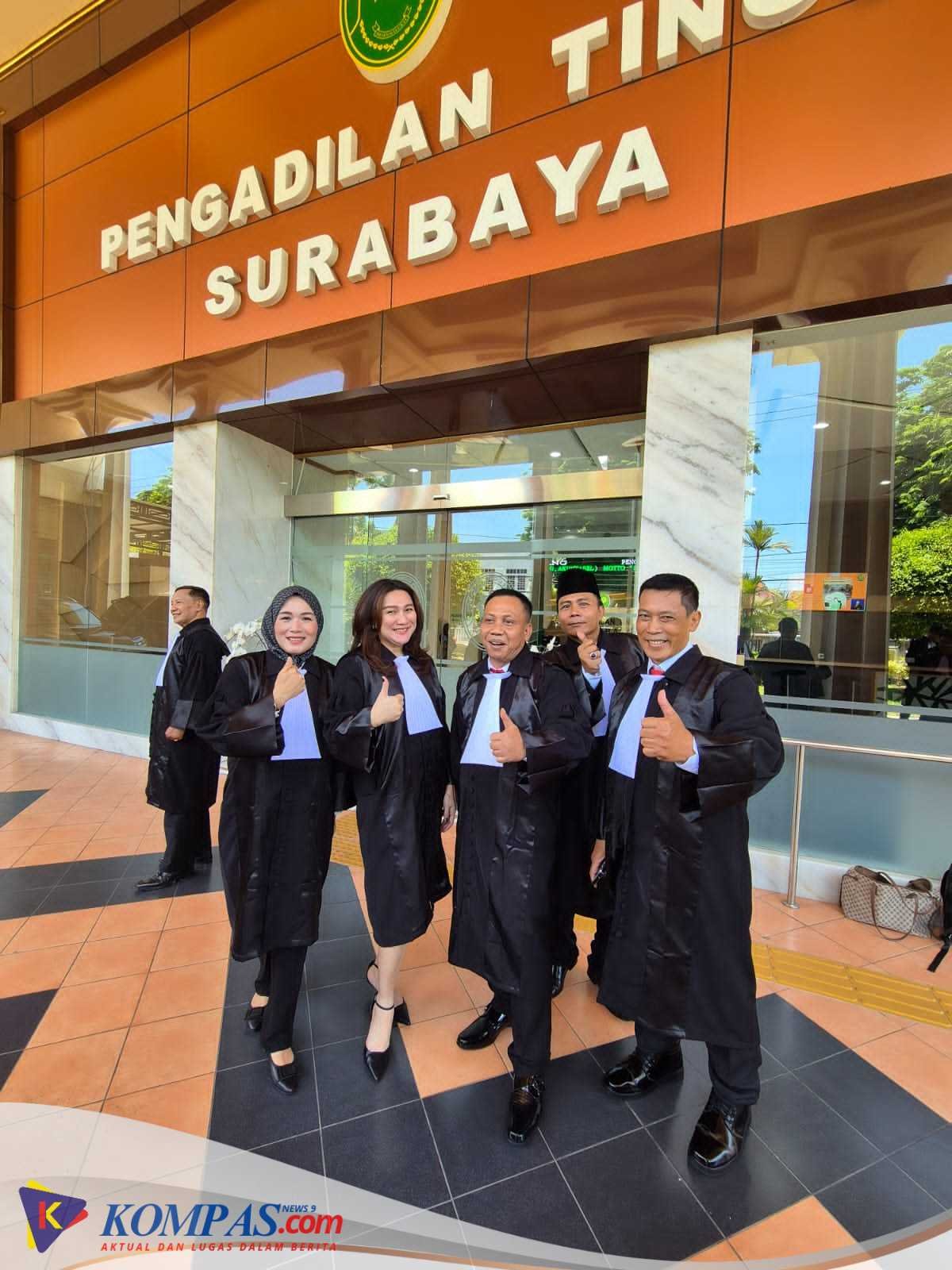 Sejarah Baru Dunia Advokat : PERADIN Jawa Timur Gelar Sumpah Advokat Mandiri Pertama di Pengadilan Tinggi Surabaya