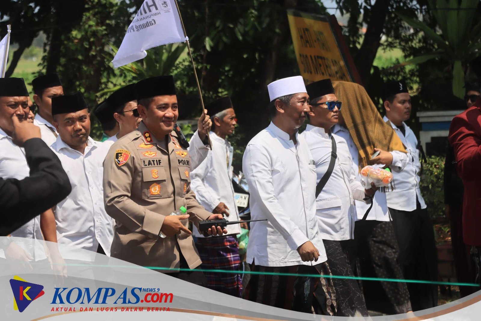 Kapolres Probolinggo Sampaikan Terima Kasih, Aksi Damai Ribuan Santri di Kantor DPRD Berlangsung Tertib