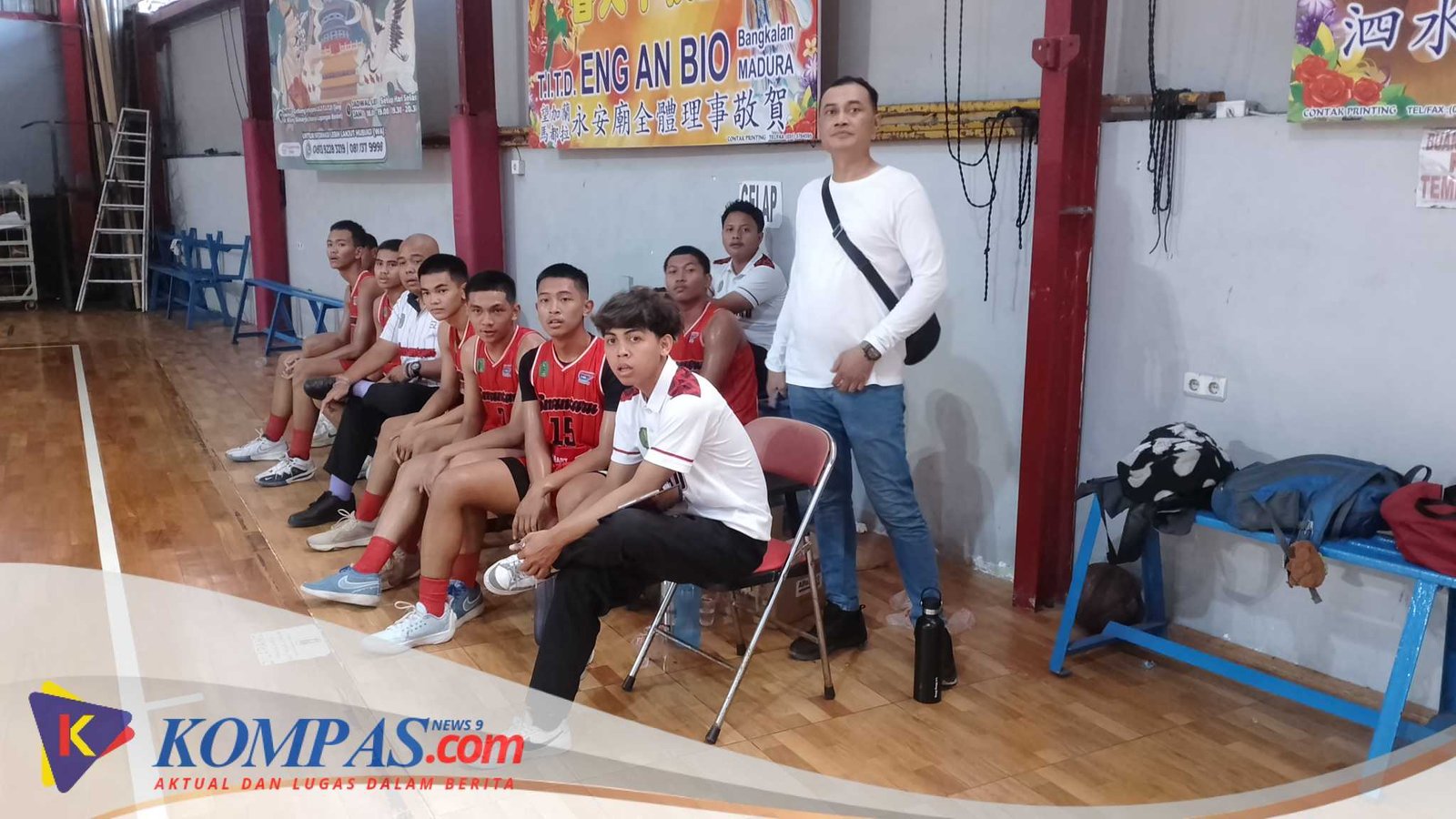 Kanit Reskrim Polsek Waru Jadi Promotor Tim Basket Waru di Turnamen Kapolresta Sidoarjo Cup