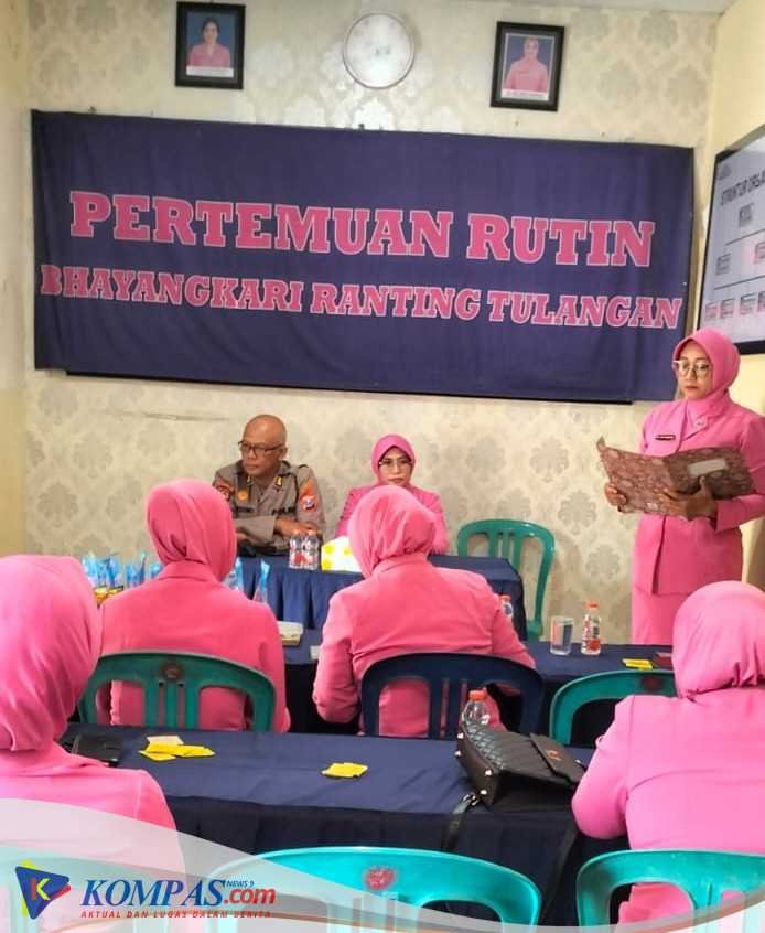 Kapolsek Tulangan dan Ny Ana Suharsono Ajak Bhayangkari Ranting Tulangan Gelar Temu Kangen serta Bahas Pertemuan Rutin