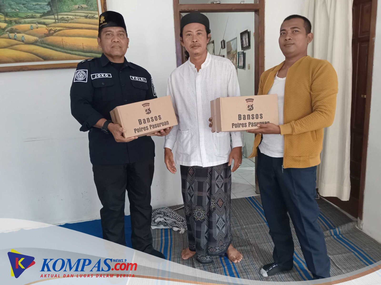 Polres Pasuruan dan Insan Media Bersatu Dalam Duka: Lawatan Penuh Empati ke Rumah Duka Rekan Jurnalis