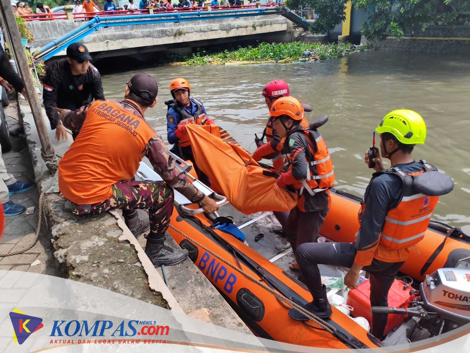 BPBD dan Basarnas Sidoarjo Bergerak Cepat Evakuasi Siswa Tenggelam di Sungai Kanal Pucang