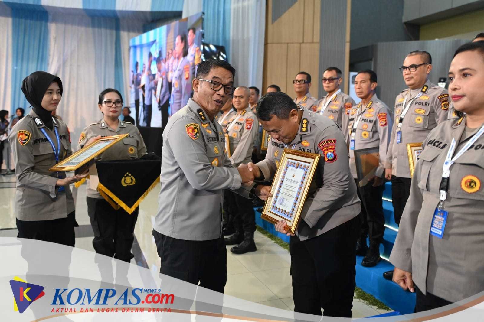 Biro Logistik Polda Jatim Raih 2 Penghargaan Pemanfaatan BMN dan Pelaporan Terbaik