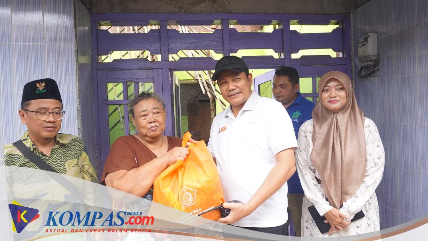 Peduli Warga Kurang Mampu, H.Subandi Tinjau Rumah Tak Layak Huni di Gedangan dan Waru