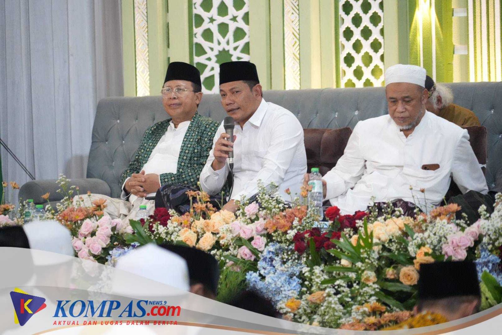 Dihadiri Tokoh PBNU dan Para Pengasuh Ponpes Besar, Bupati Subandi Khidmat Ikuti Haul Masyayikh Al-Khoziny
