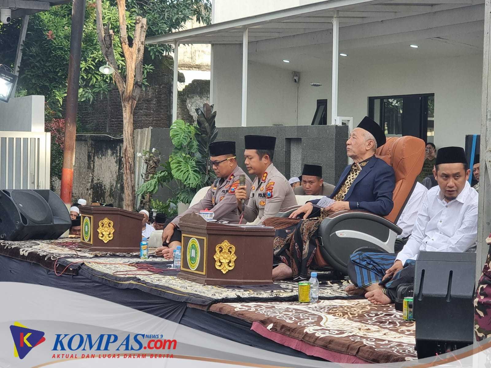 Kapolres Pasuruan Hadiri Manaqib Dzikrul Ghofilin bersama Ribuan Jamaah
