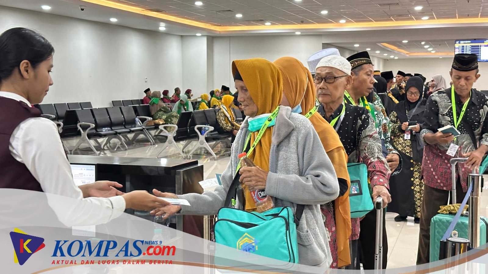 JEMAAH UMRAH DARI BANDARA JUANDA TAHUN 2025 MENINGKAT 21 PERSEN