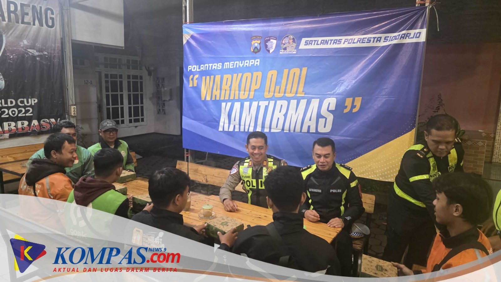 Satlantas Polresta Sidoarjo Gelar Sahur On The Road Bersama Ojol, Perkuat Sinergi di Jalan Raya