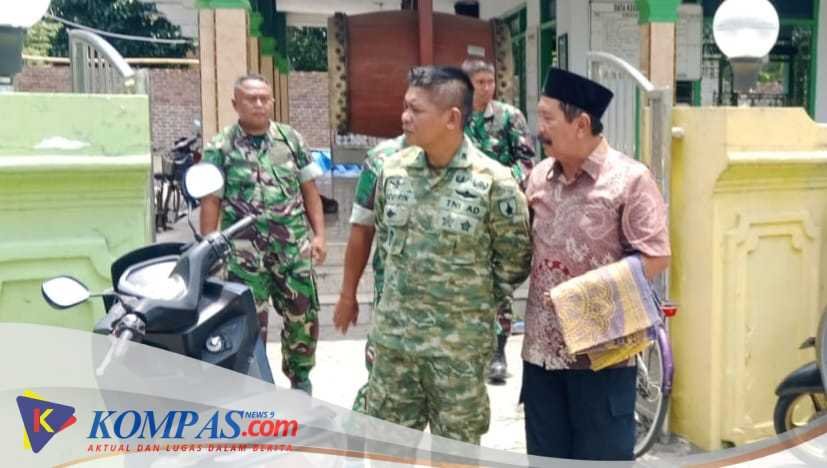Dandim 0816 Sidoarjo Bersama Anggota Safari Ramadhan Di Masjid Desa Gempol Klutuk kecamatan tarik 