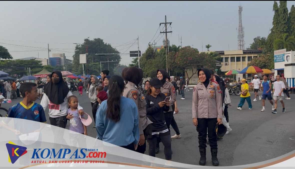 Aksi Humanis Polwan Polresta Sidoarjo Amankan Car Free Day 