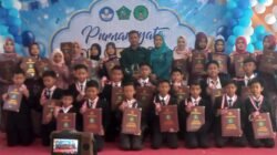 Tangis Haru Warnai Perpisahan SDN Sebani 2 kecamatan Tarik