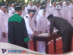 Bupati Sidoarjo Lantik Selamet Rianton Kades Terpilih Desa Segodobancang kecamatsn tarik 