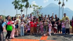 Grand Whiz Hotel Trawas Gelar Penghormatan Bendera Bersama Tamu dan Seluruh Karyawan dalam Memperingati HUT ke-81 RI