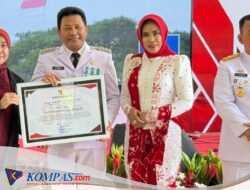 Anwar Medika Corporate Dapat Penghargaan Dari Bupati Sidoarjo HUT RI ke-81 