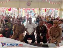 Universitas Anwar Medika Dampingi Petugas PKH Di Desa Beringinbendo Kecamatan Taman 
