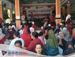 Desa Segodobancang Kecamatan Tarik Mengadakan  Jalan Sehat Peringati HUT RI Ke-81