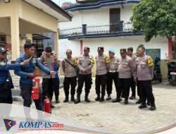Hadapi Situasi Darurat, Polsek Tarokan Tingkatkan Kemampuan Personel Bersama Damkar