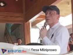 Warga Desa Meliriprowo Unjukrasa Kades. Ketua BPD Angkat Bicara Dihadapan Pendemo Terkait Angaran APBDes 2025